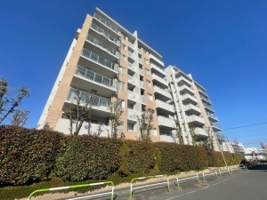 ヒューマンスクエア武蔵浦和ツイン　ウェストコートの外観