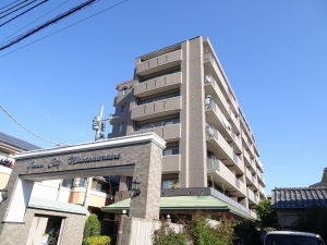 グランシティ武蔵浦和の外観