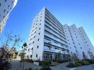 ヒルサイドフォレスト横浜戸塚・フォレスト棟の外観