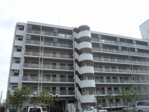 コープ野村五日市グリーンスクエア隅の浜の外観