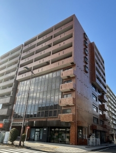 ニックハイム鶴見中央ビルの外観