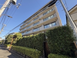 ライオンズマンション上落合の外観