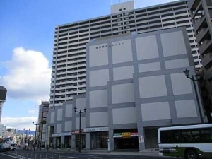 スカイプラザ横川の外観