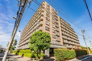 ライオンズガーデン新小岩の外観