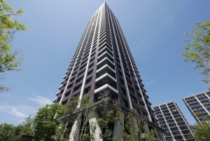 アイランドシティオーシャン＆フォレストタワーレジデンスＷＥＳＴ棟の外観