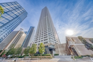 ザ・パークハウス西新宿タワー６０の外観