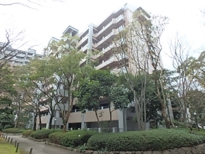 シーサイドももちヴェルデコート５番館の外観