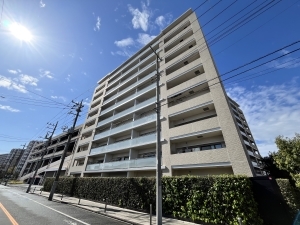 ライオンズ多摩川レジデンスの外観