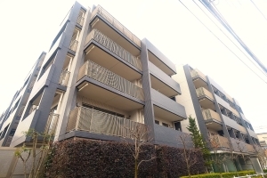 グローリオ成増アルグレッソの外観