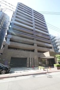 アダージュ薬院弐番館の外観