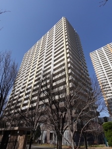 ひろしまガーデンガーデンサウスタワーの外観