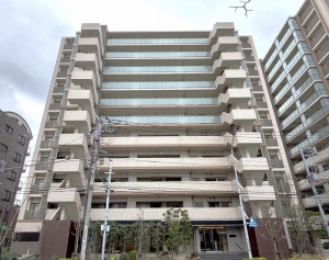 ルピアコート新小岩の外観