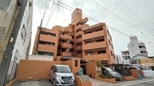 ライオンズマンション呼続公園の外観