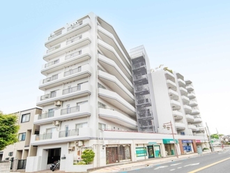 蕨セントラルハイツの外観