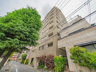 グランディ市谷柳町の外観