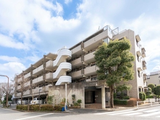 グランドヒルズBの外観