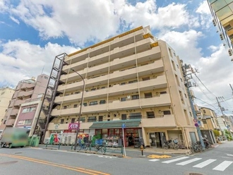 東中野フレンドマンションの外観