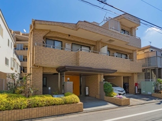 ソフィア学芸大学の外観