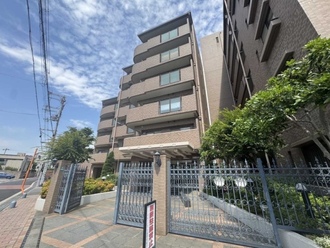 イトーピア北畠の外観