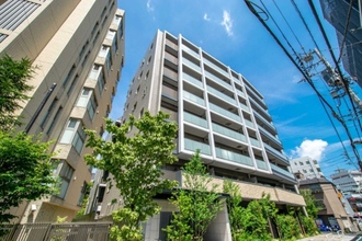 リビオ四谷の外観