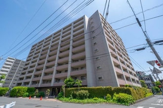 グランレーヴ川口