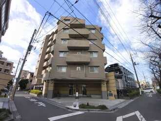 ライフピア蕨南町壱番館の外観