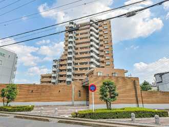 ヒルズ南浦和パークグランデージの外観