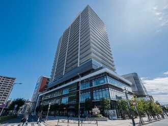 プラウドタワー金町の外観