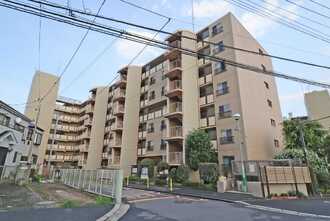 コープ野村夏見5号棟の外観