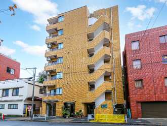 ライオンズマンション駒場の外観