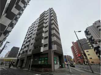 リブゼ横浜ヴェルデパセオの外観