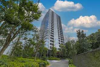 スカイフォレストレジデンスの外観