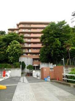 ハイホーム鷺沼東の外観