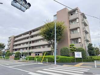 ステイツ花小金井ヴェルパセオの外観