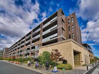 プラウド桜新町の外観