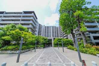 グランドメゾン江古田の杜の外観