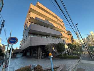 グランディ代官山の外観