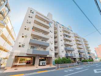 月島ハイツの外観