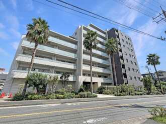 ライオンズウイングゲートの外観