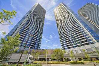 ドゥトゥール　WEST