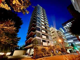 プラウド神田駿河台の外観