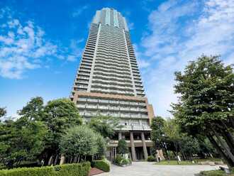 エルザタワー55の外観