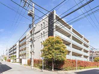 クリオレジダンス新城フロントコートの外観