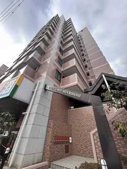 グリーンコーポ緑橋の外観