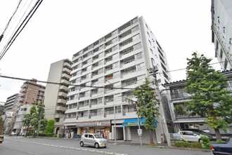 ライオンズマンション高砂の外観