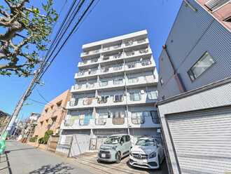 笹塚マンションの外観