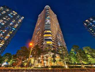 THE TOYOSU TOWER　ザ・トヨスタワーの外観