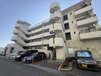 アルビス池田第弐参号棟の外観