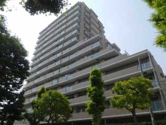 ヒルズ南浦和パークグランステージの外観