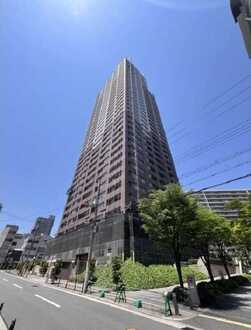 上本町ヒルズマークの外観